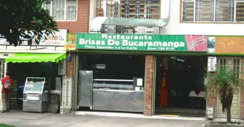 RESTAURANTE RISAS DE BUCARAMANGA RESTAURANTE RISAS DE BUCARAMANGA